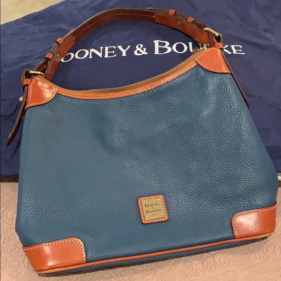 Dooney & Bourke Handbags - Dooney & Bourke Leather Hobo Bag